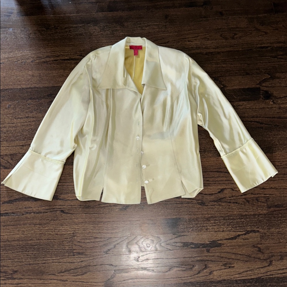 JS Collections Women’s Elegant Cream Blazer Size 20